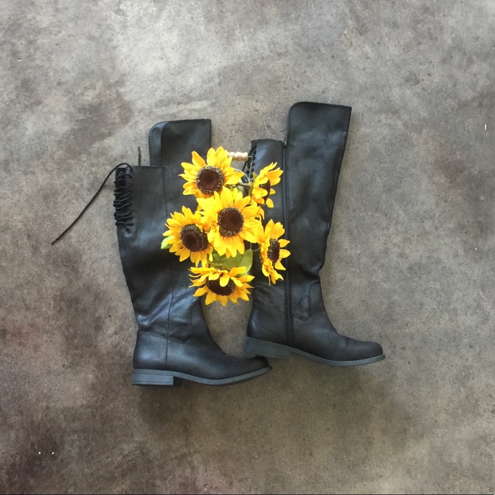 🔸SALE🔸Never worn black boots